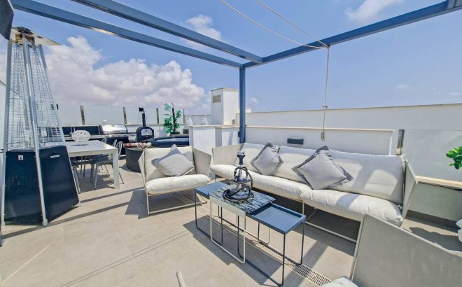 Revente - Villa -
Villamartin - Costa Blanca