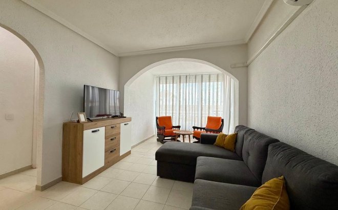 Resale - Apartment -
Torrevieja - Acequion