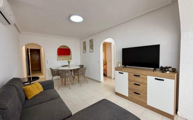 Resale - Apartment -
Torrevieja - Acequion