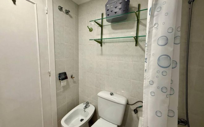Resale - Apartment -
Torrevieja - Acequion
