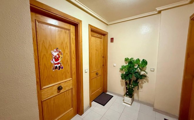 Resale - Apartment -
Torrevieja - Acequion