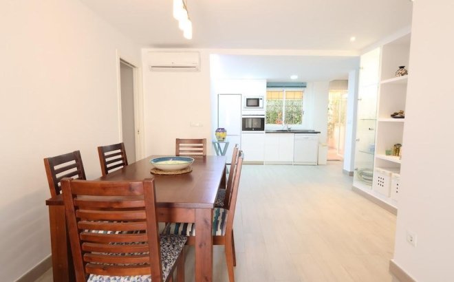 Resale - Apartment -
Orihuela Costa - Costa Blanca