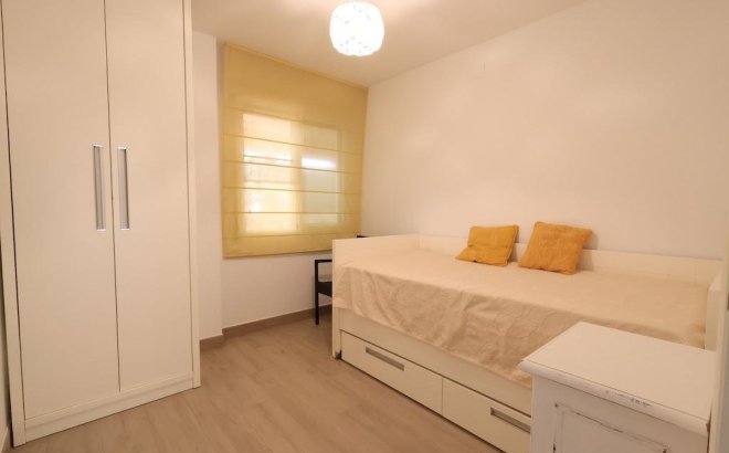Resale - Apartment -
Orihuela Costa - Costa Blanca
