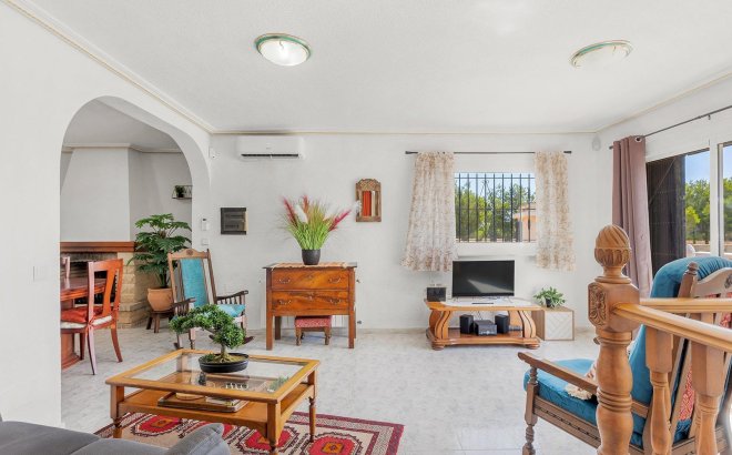 Revente - Villa -
Torrevieja - Los Balcones - Los Altos del Edén