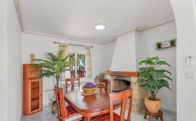 Revente - Villa -
Torrevieja - Los Balcones - Los Altos del Edén