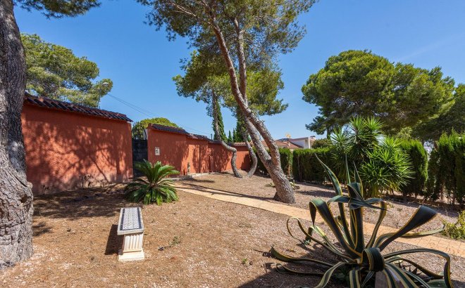 Revente - Villa -
Torrevieja - Los Balcones - Los Altos del Edén