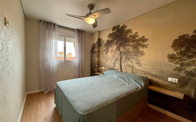 Resale - Apartment -
Torrevieja - Acequion