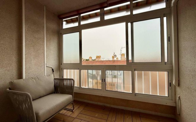 Resale - Apartment -
Torrevieja - Acequion