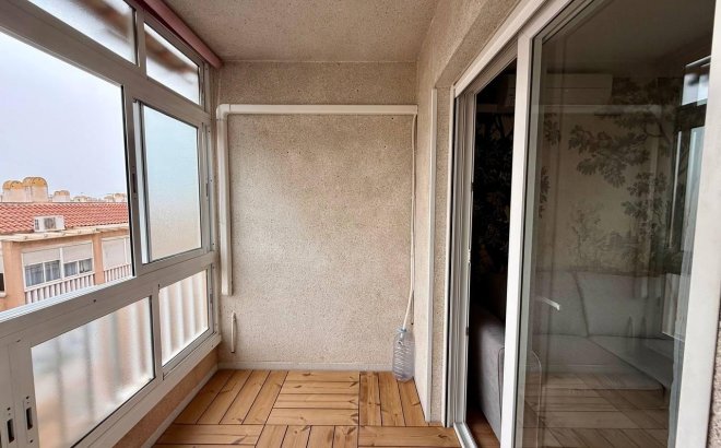 Resale - Apartment -
Torrevieja - Acequion