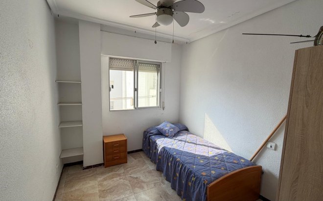 Resale - Apartment -
Torrevieja - Acequion