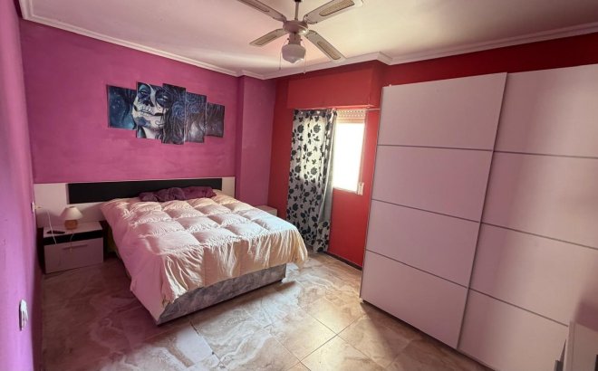 Resale - Apartment -
Torrevieja - Acequion