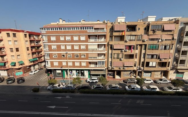 Resale - Apartment -
Torrevieja - Acequion