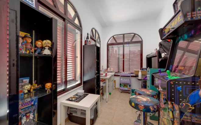 Resale - Villa -
San Fulgencio - Costa Blanca
