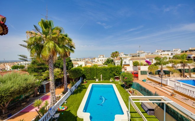 Resale - Villa -
San Fulgencio - Costa Blanca