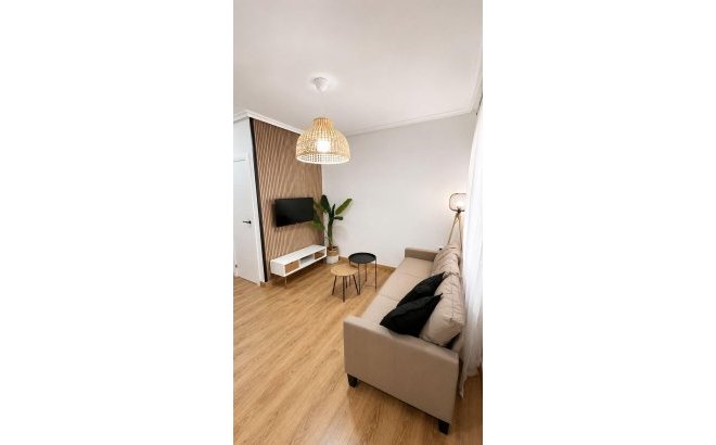 Revente - Town House -
Orihuela Costa - La Zenia