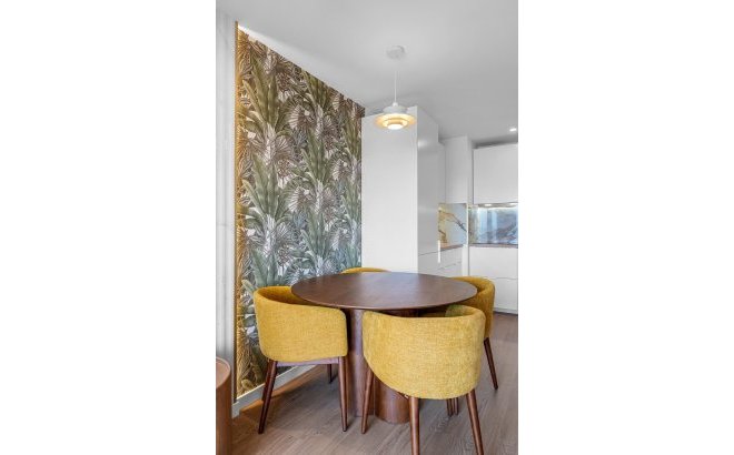 Resale - Apartment -
Torrevieja - Punta Prima