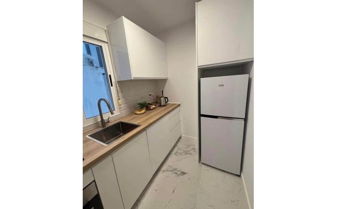 Resale - Apartment -
Torrevieja - Acequion
