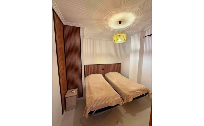 Resale - Apartment -
Torrevieja - Acequion