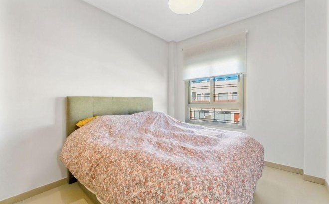Resale - Penthouse -
Pilar de la Horadada - Costa Blanca