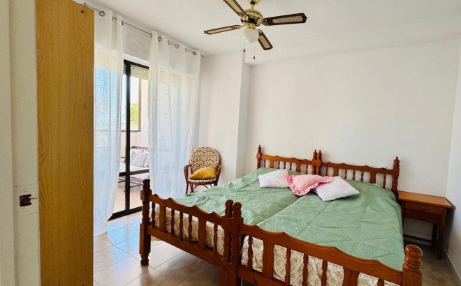 Revente - Appartement -
Torrevieja - Cabo Cervera