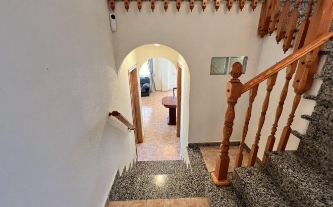 Resale - Villa -
Torrevieja - Aguas Nuevas