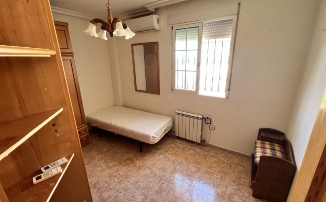 Resale - Villa -
Torrevieja - Aguas Nuevas