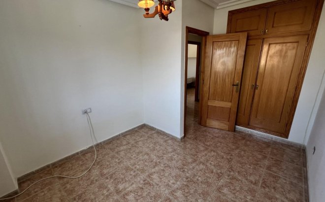 Resale - Villa -
Torrevieja - Aguas Nuevas
