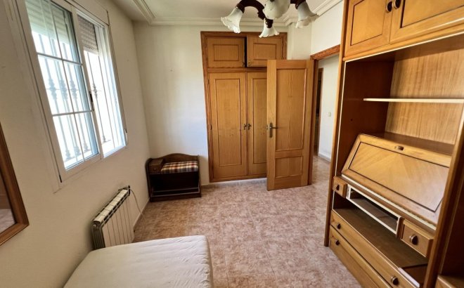 Resale - Villa -
Torrevieja - Aguas Nuevas