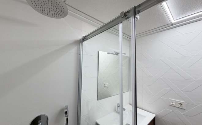 Resale - Apartment -
Torrevieja - Estacion De Autobuses
