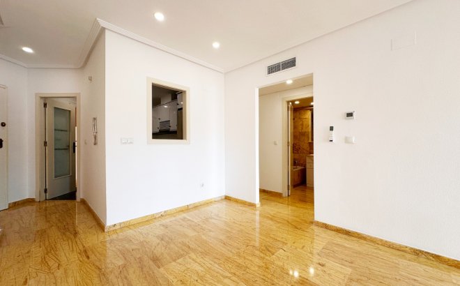 Resale - Apartment -
Orihuela Costa - Costa Blanca