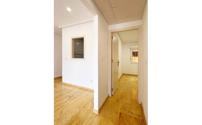Resale - Apartment -
Orihuela Costa - Costa Blanca