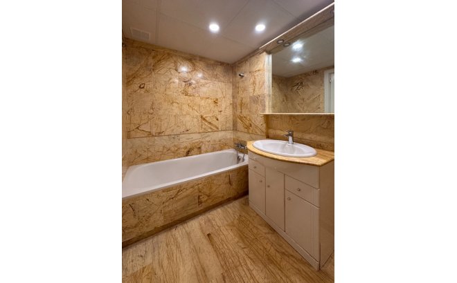 Resale - Apartment -
Orihuela Costa - Costa Blanca