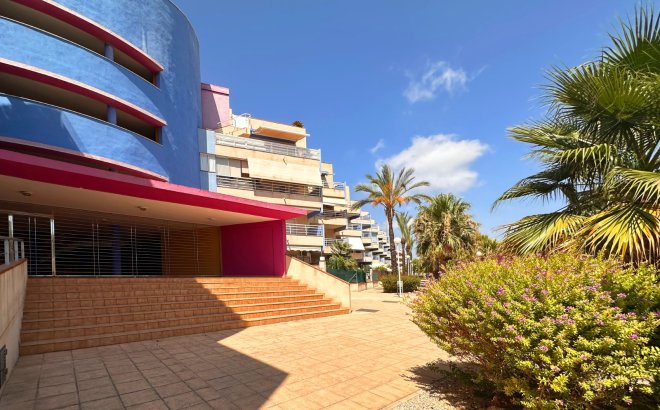Resale - Apartment -
Orihuela Costa - Costa Blanca