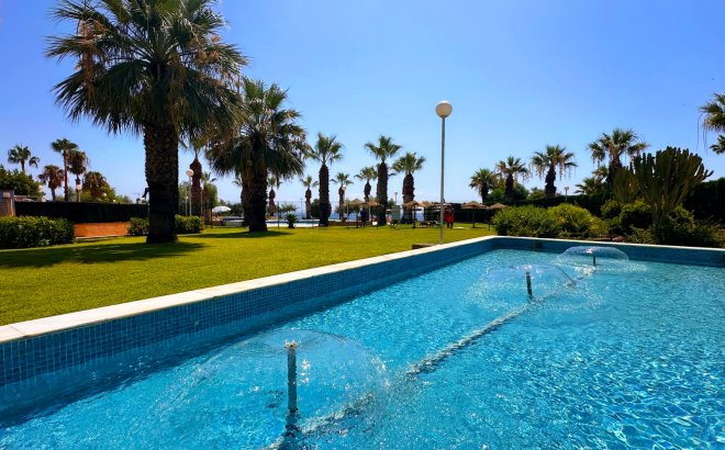 Resale - Apartment -
Orihuela Costa - Costa Blanca