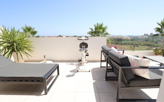 Resale - Dúplex -
Orihuela Costa - Costa Blanca
