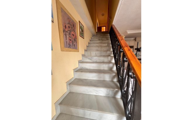Resale - Apartment -
Torrevieja - Estacion De Autobuses