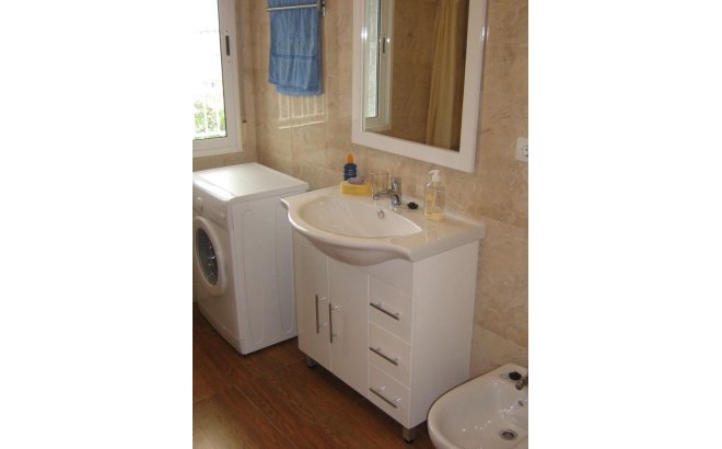 Resale - Apartment -
Torrevieja - Estacion De Autobuses