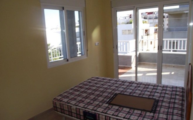 Resale - Apartment -
Torrevieja - Estacion De Autobuses