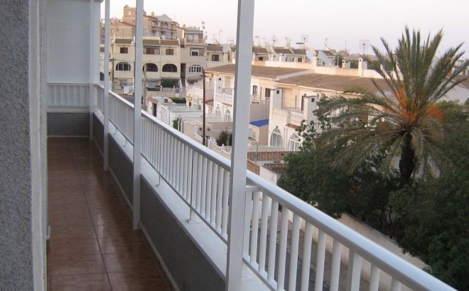Resale - Apartment -
Torrevieja - Estacion De Autobuses