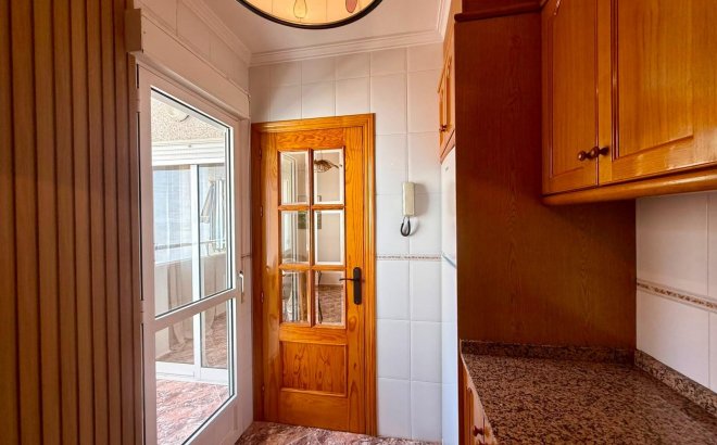Resale - Apartment -
Torrevieja - Playa del Cura