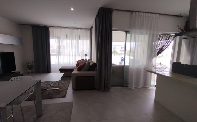 Resale - Apartment -
Orihuela Costa - Los Dolses