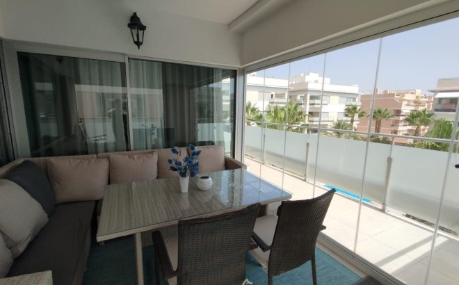 Resale - Apartment -
Orihuela Costa - Los Dolses