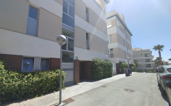 Resale - Apartment -
Orihuela Costa - Los Dolses