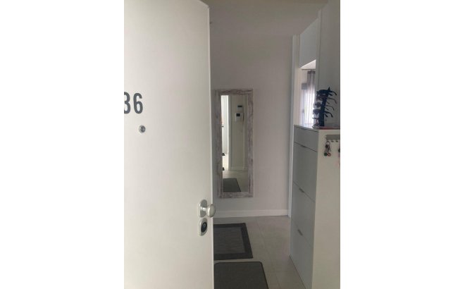 Resale - Apartment -
Orihuela Costa - Los Dolses