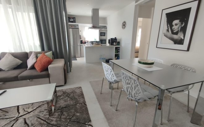 Resale - Apartment -
Orihuela Costa - Los Dolses