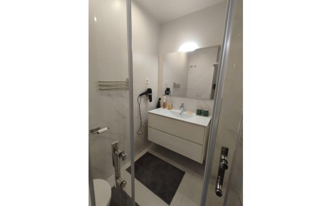 Resale - Apartment -
Orihuela Costa - Los Dolses