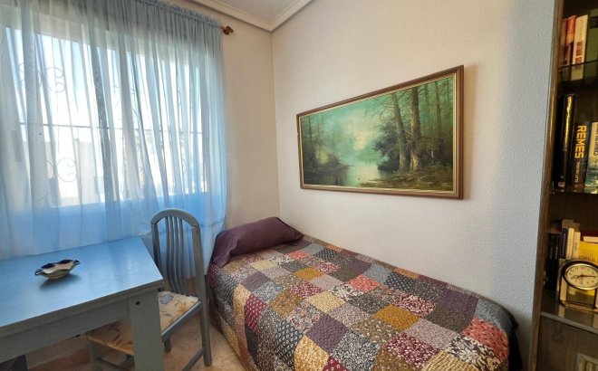 Resale - Quad House -
Torrevieja - Torre La Mata