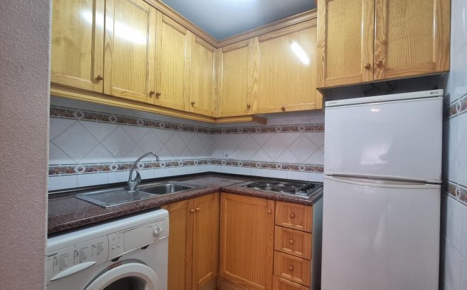 Resale - Apartment -
Torrevieja - Centro