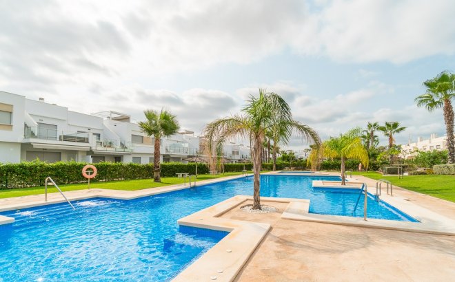 Revente - Bungalow -
Vistabella Golf Entre Naranjos - Inland