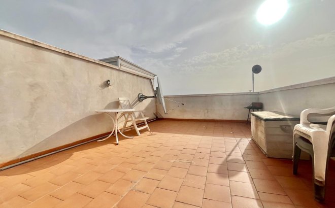 Resale - Bungalow -
Orihuela Costa - La Chismosa